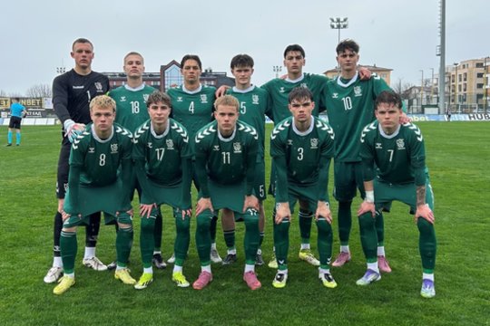 U17 rinktinė pergalingai pradėjo atrankos turnyrą Bulgarijoje
