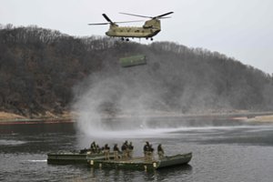 Šaltiniai: JAV sausumos operacija Irane gali prasidėti greitu metu