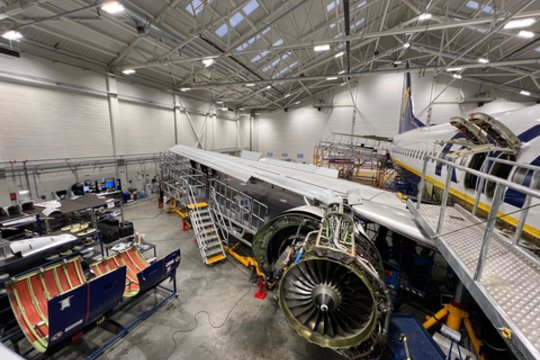 200 darbuotojų ieškanti „Ryanair“ skelbia, kokią algą žada mokėti neturintiems jokios patirties