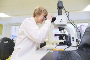 Valstybė kompensuos 12 naujų vaistų nuo vėžio