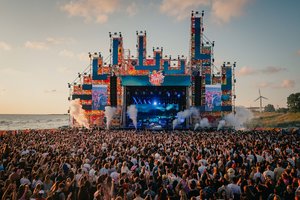 „Summer Sound 2026“ sceną Latvijoje drebins elektroninės muzikos legendos Hardwell, „Sigma“ ir „Biplan“