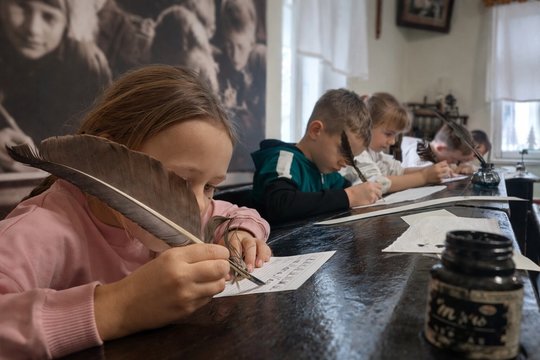 Gyva istorija Lazdijuose ir edukacijos, įkvepiančios šiuolaikinį ugdymą