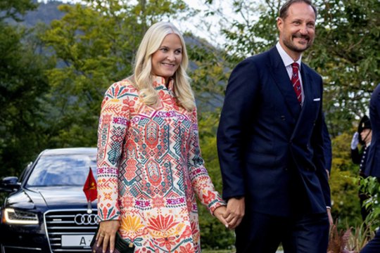 Šokiruojanti krizė rūmuose: sunkiai serganti Norvegijos princesė galimai netenka ir vyro meilės