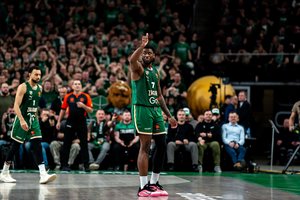 M. Wrightas turėjo žaisti kitoje Eurolygos komandoje, bet jį perkalbėjo vienas žalgirietis