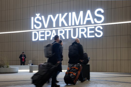 Dėl kontrabandiniams balionams būdingų atžymų sustabdyta Vilniaus oro uosto veikla vėl atnaujinta