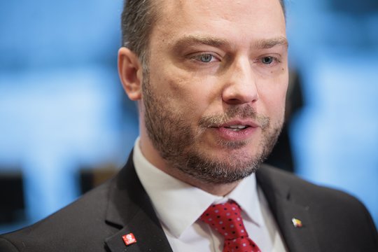 Susisiekimo ministerija priėmė sprendimą formuoti naują Lietuvos oro uostų valdybą