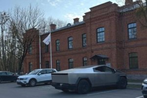 Kaune pastebėtas „Cybertruck“: tačiau kaip yra su jo legalumu?