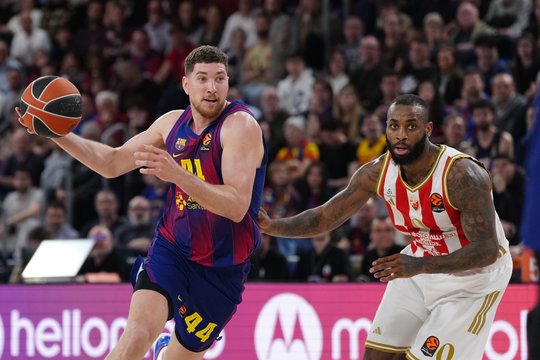 „Barcelona“ Eurolygoje iškovojo 20-ąją pergalę – po pratęsimo įveikė „Crvena Zvezda“