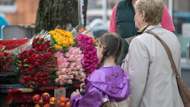 „Apie vaikų globą atvirai: kaip pasakyti vaikui, kad jis – įvaikintas