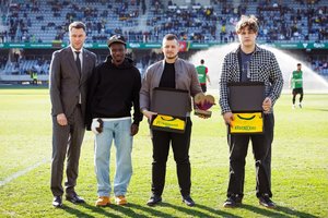 Futbolininką nuo mirtino išpuolio išgelbėjusiems vyrams – ypatingas pagerbimas