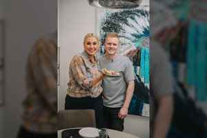 Šefų kovų nugalėtojas E. Andriuškevičius dalinasi ypatingu silkės su traškiomis bulvytėmis receptu