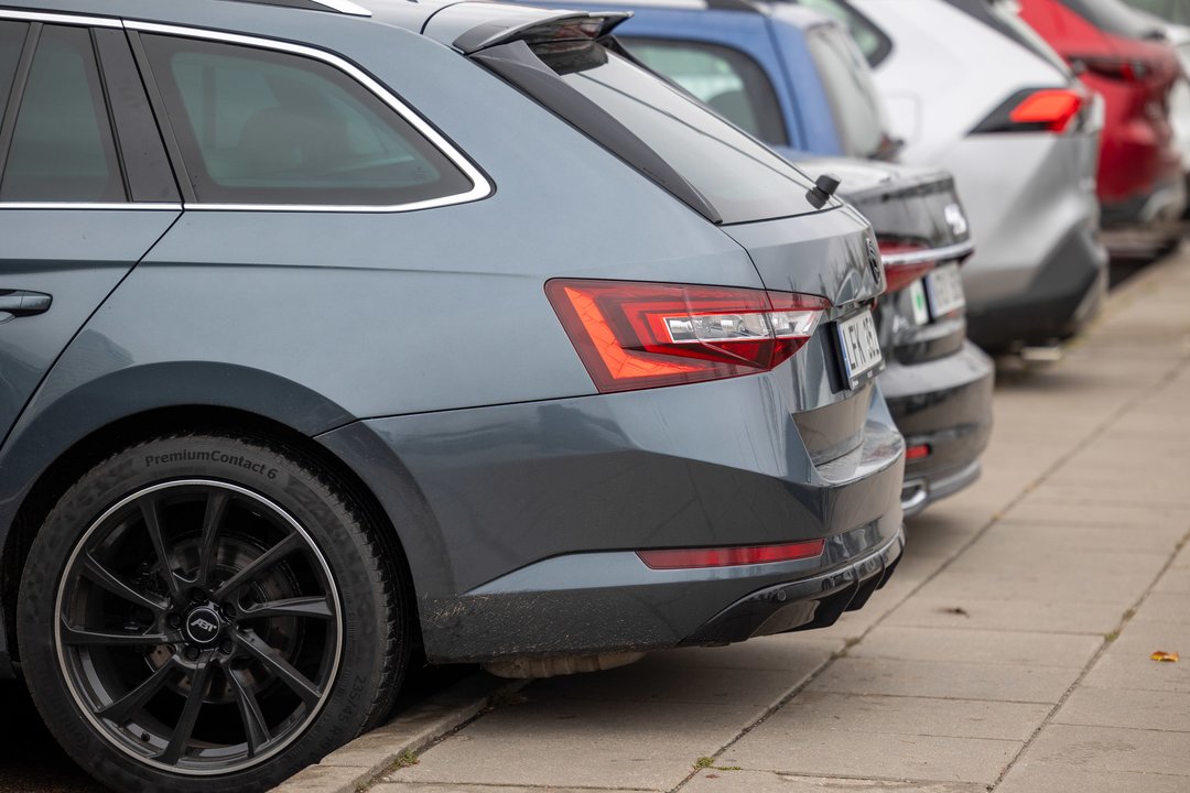 Naujas siūlymas Seime: dėl to keistųsi automobilio įsigijimo kaina
