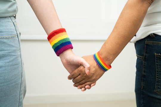 Italijoje jau 20-metį veikia LGBT bendruomenei skirta pagalbos linija