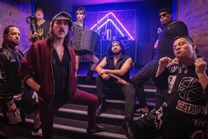 „Gogol Bordello“ baigė gastroles Amerikoje: kita stotelė – Lietuva