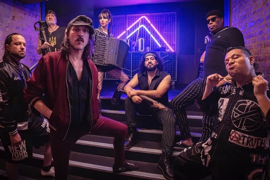 „Gogol Bordello“ baigė gastroles Amerikoje: kita stotelė – Lietuva