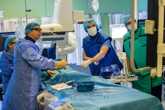 Kaune – naujas kepenų navikų gydymo būdas: pirmieji Baltijos šalyse pritaikė pažangią branduolinės medicinos terapiją