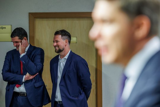 Dėl koalicijos partnerių balsavimo siūlo imtis drausminių priemonių: „Tai negali likti be atoveiksmio“