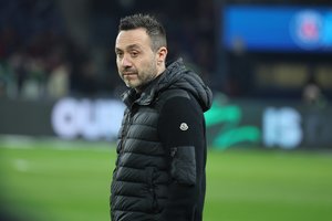 „Tottenham“ ir vėl pristatė naująjį vyriausiąjį trenerį