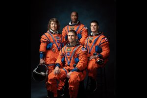 Artėja istorinė Mėnulio misija – tikimasi, kad bus pasiekti net keli nauji rekordai