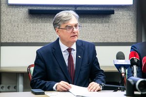 Nepatvirtinus Mokslo tarybos metinės ataskaitos, Vyriausybė siūlo Seimui atleisti įstaigos vadovą