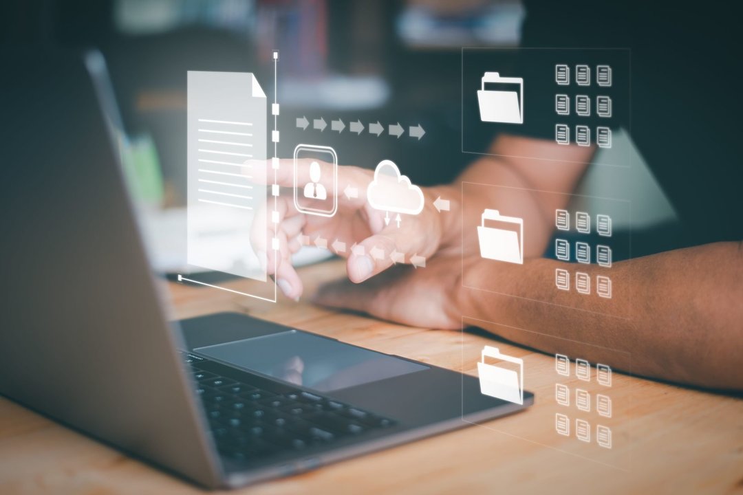 Skaitmeninė archeologija biure: paaiškino, kaip pamiršta technika tampa vartais įsilaužėliams