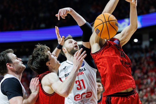 „Rytas“ iškankino pirmąją pergalę Čempionų lygos ketvirtfinalyje: palaužė kietuosius čekus