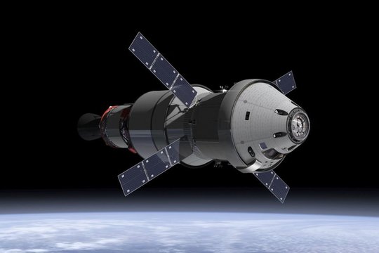 „Artemis 2“ skrieja link Mėnulio – bet kodėl jame nenusileis?