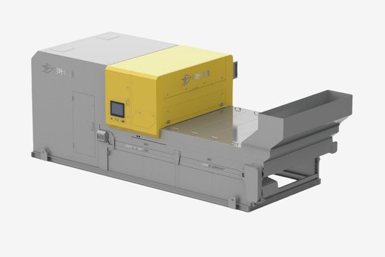 Kinijoje tekstilės atliekas rūšiuoja mašina su DI