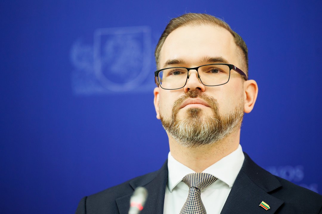 R. Kaunas nekomentuoja Ukrainos žvalgybos duomenų, esą Baltijos šalis pasiekę dronai buvo nukreipti Rusijos