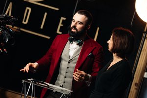 Į iliuzionisto A. Lavrentjevo gimtadienį besirenkantys svečiai manė, jog tai pokštas: šou pabaigoje laukė netikėta naujiena