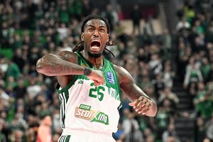 „Hapoel“ metė pirštinę „Panathinaikos“ ir nutraukė keturių pergalių seriją