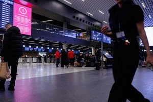 Įspėja lietuvius, keliaujančius be šio dokumento: nutikus incidentui galite plačiai atverti piniginę