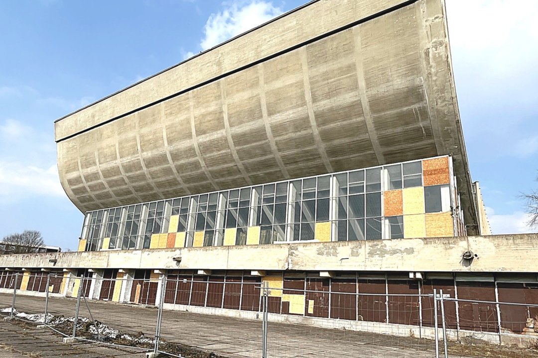 Rūmų drama sujaudino ir signatarus