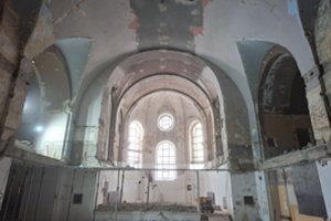 Kaune atvers uždaras erdves: po bažnyčia – netirtos laidojimo vietos