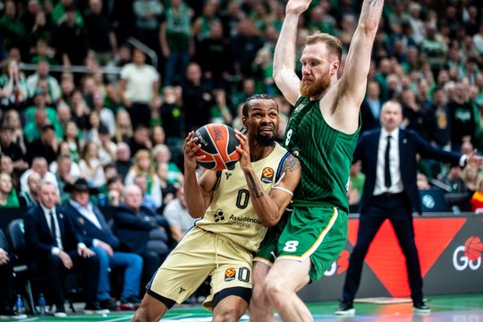 Galingas „Žalgirio“ uraganas Eurolygoje neatslūgsta – parklupdę „Barcelona“ iškovojo ketvirtą pergalę iš eilės