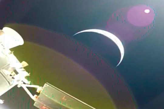 Svarbusis žingsnis žengtas: „Artemis II“ pasuko link Mėnulio