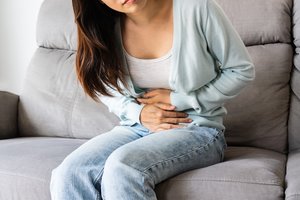 Iš kineziterapeutės lūpų – svarbus patarimas: ši veikla mažina menstruacijų skausmus