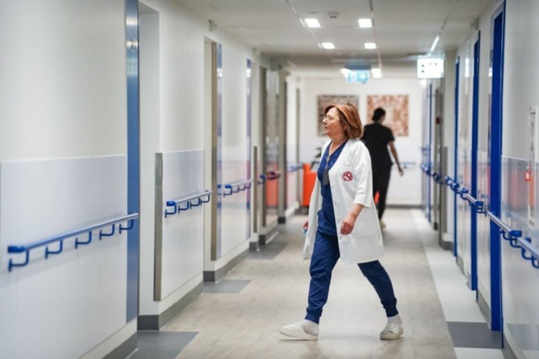 Panevėžio ligoninės realybė: netikėtai mirė kolega – gyviems gydytojams darbo iki kaklo