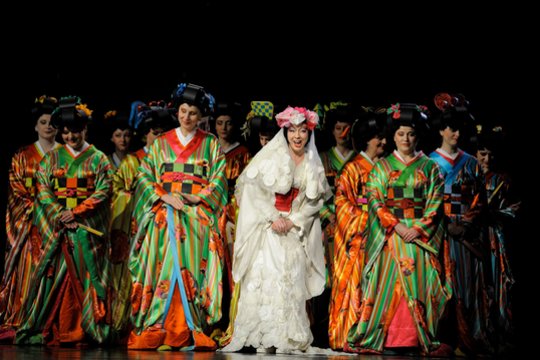 Anthony Minghellos „Madam Baterflai“: 20 metų tarptautinio pripažinimo