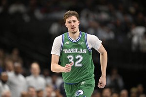 Auganti legenda: C. Flaggas tapo jauniausiu krepšininku pelniusiu 50 taškų