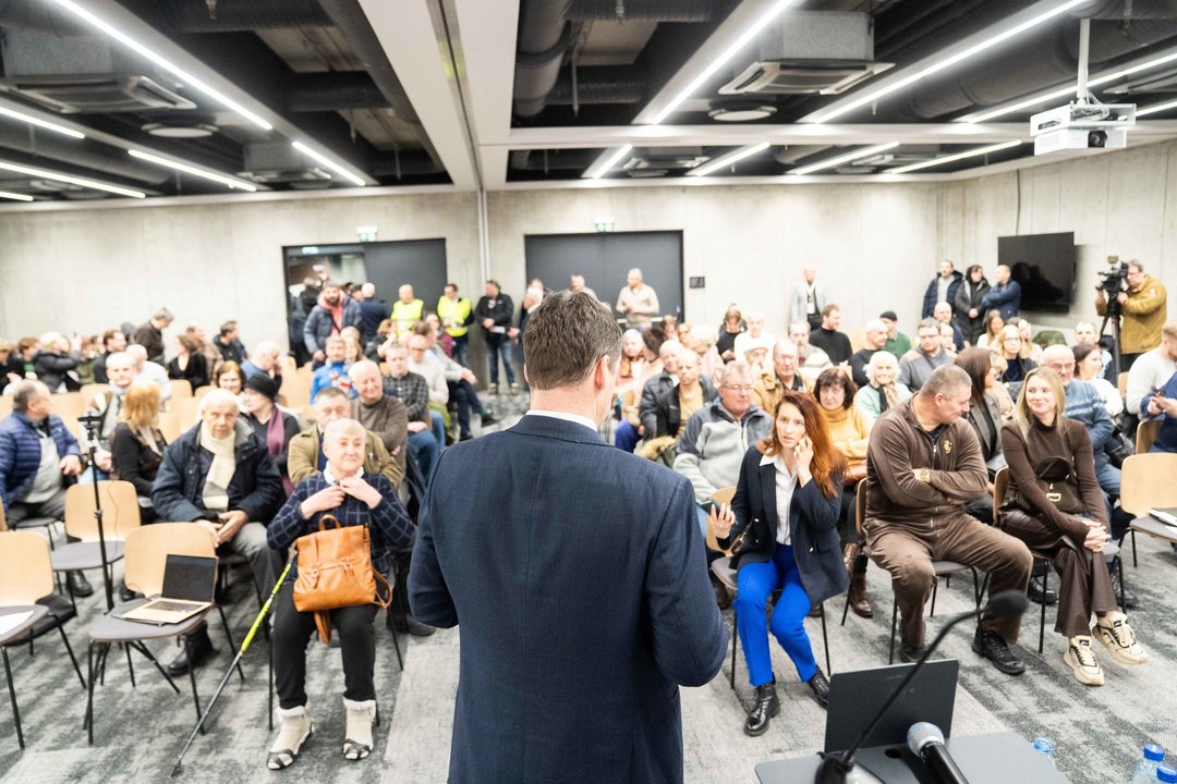 Paaiškėjo, kokia bauda skirta per R. Žemaitaičio susitikimą su rinkėjais viešąją tvarką pažeidusiam vyrui