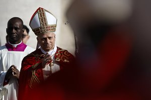 Popiežius Leonas skaitys tradicinį Velykų sveikinimą „Urbi at Orbi“