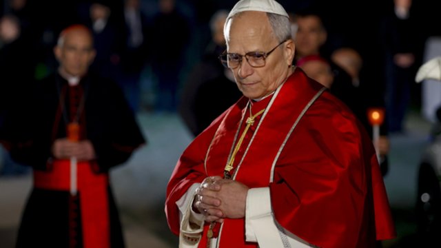 Popiežius Leonas XIV ragina nepasiduoti sąstingiui dėl konfliktų: „Neleiskime sau“