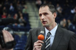 Iš Čikagos – nemaloni žinia A. Karnišovui: lietuvio ateitis pakibo ant plauko