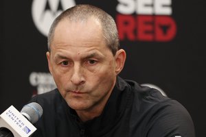 Eros pabaiga: „Chicago Bulls“ parodė duris A. Karnišovui