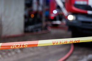 Šakiuose padegėjo taikiniu tapo parduotuvė