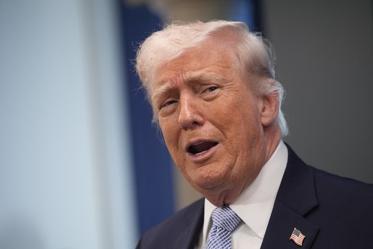 Trumpas gyrė „Artemis 2“ įgulą kaip šiuolaikinius pirmeivius