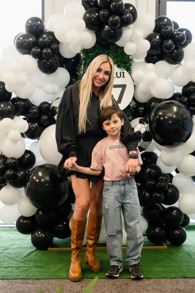 Gimtadienio akimirka.<br> L. Kondratės nuotr.