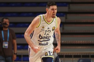 Nando de Colo apsisprendė – net Eurolygos titulas jo nesustabdys