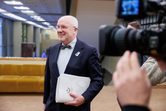 Profesorė: mes tapsime tarptautinių apkalbų objektu